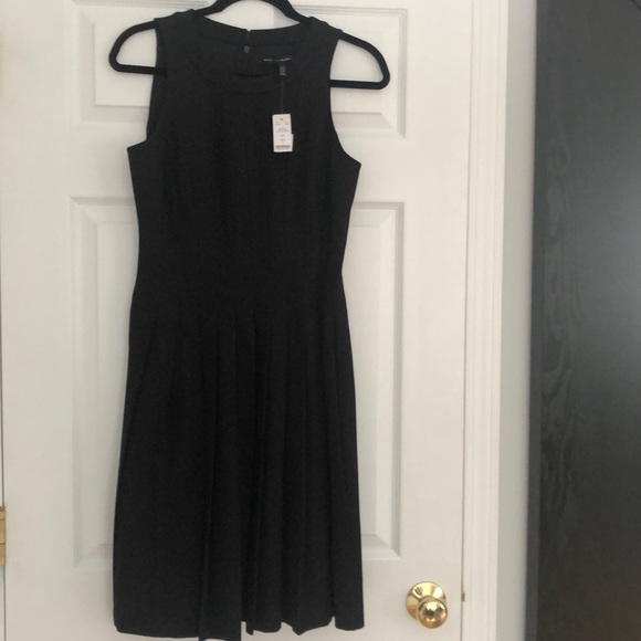 Dress - Picture 1 of 2